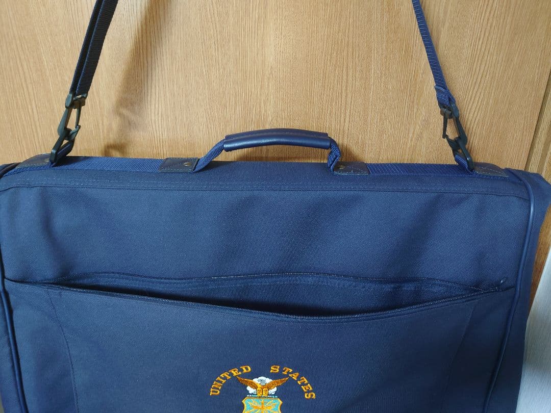 【値下げ！】アメリカ空軍 ガーメントバッグ