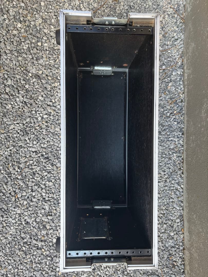 ARMOR / アルモア 4Uラック 中古②