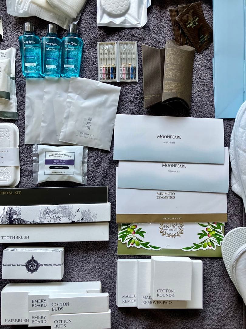 ホテル アメニティリッツ ホワイトティdiptyque omnisens 雪肌精