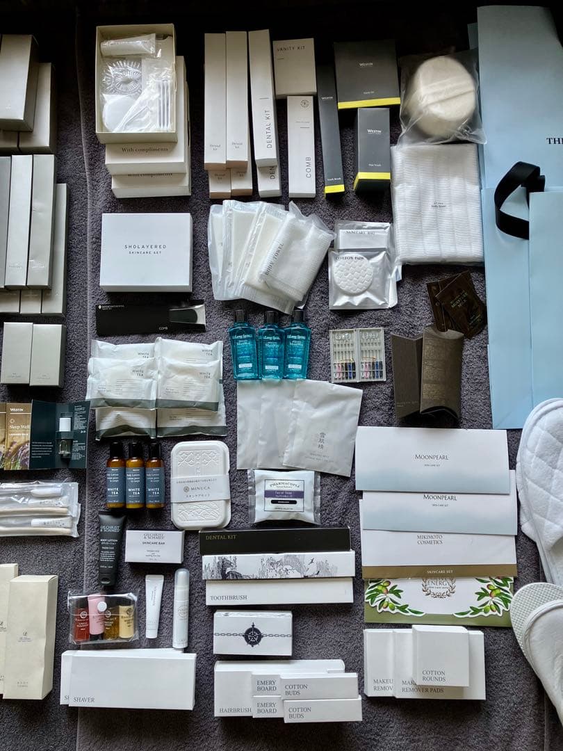 ホテル アメニティリッツ ホワイトティdiptyque omnisens 雪肌精