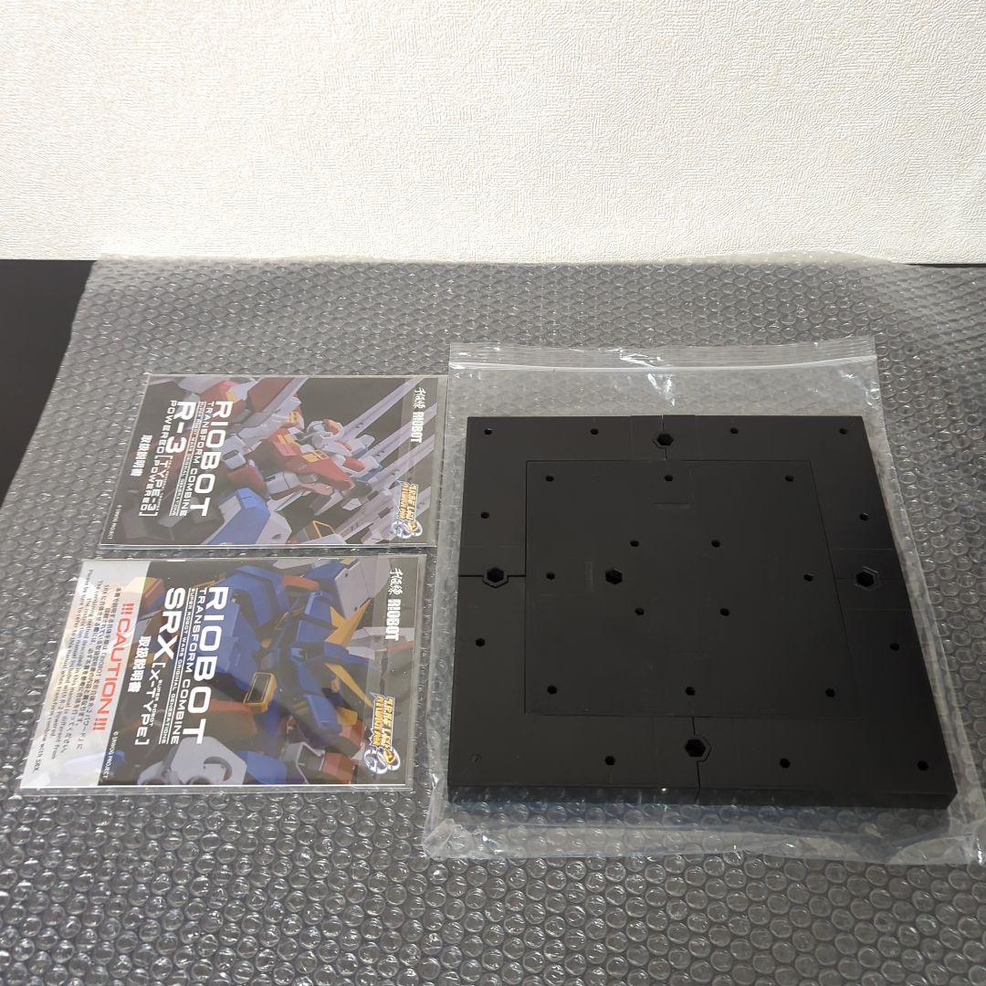 【希少】RIOBOT 変形合体 SRX スーパーロボット大戦OG 千値練