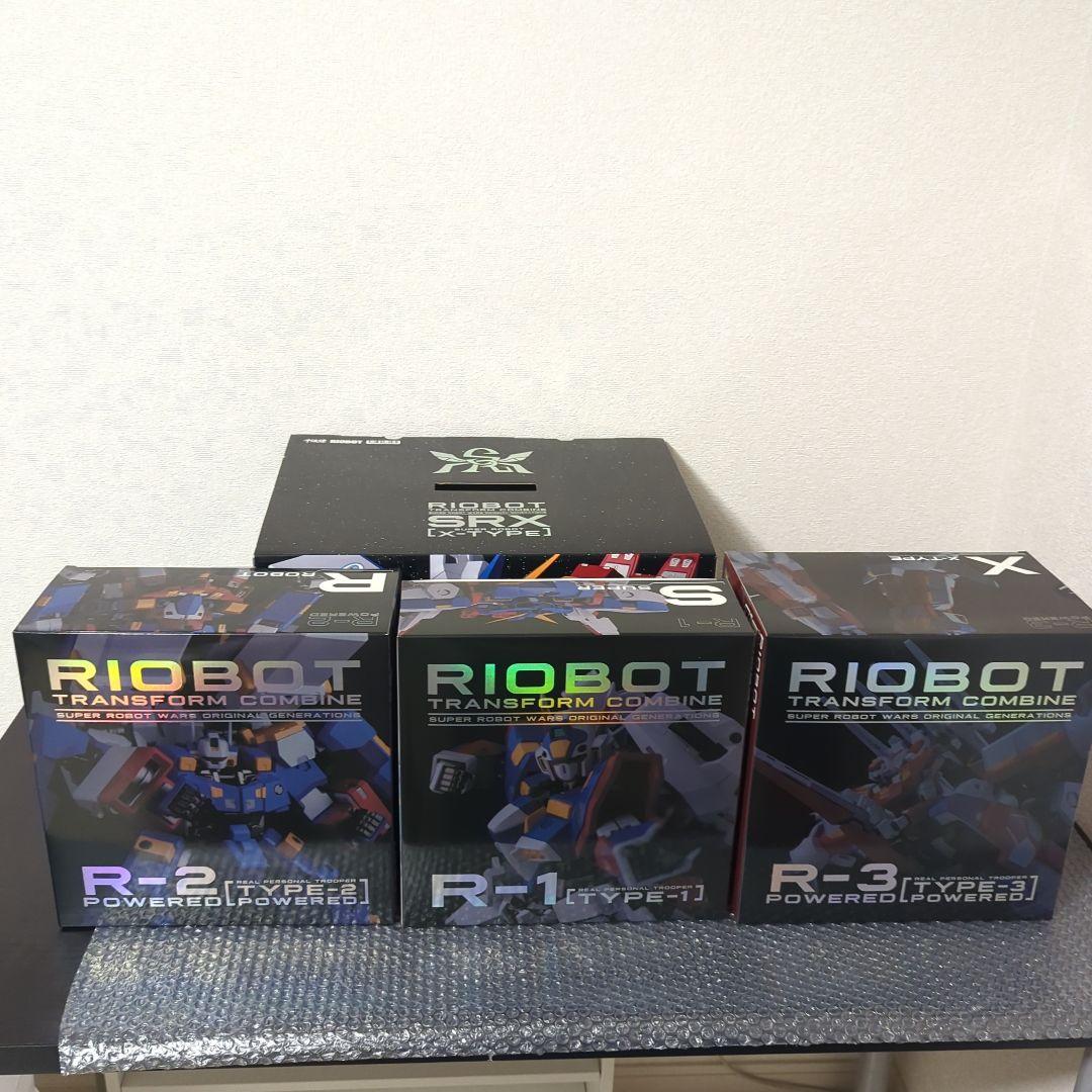【希少】RIOBOT 変形合体 SRX スーパーロボット大戦OG 千値練