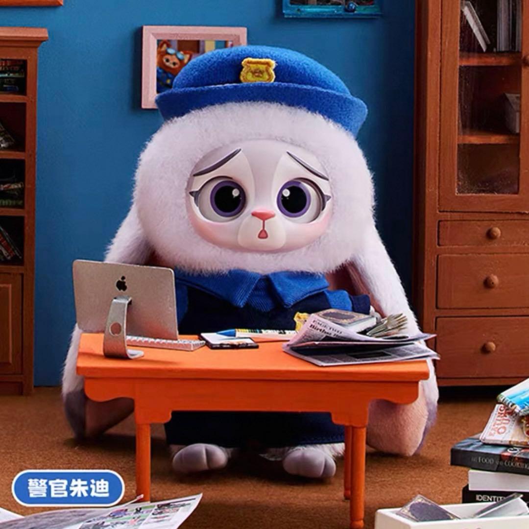 MINISO ディズニー　ズートピア　マスコット　ジュディ ニック 警官