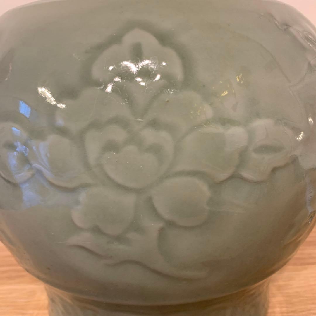 中国美術 青磁 壺　アンティーク　102