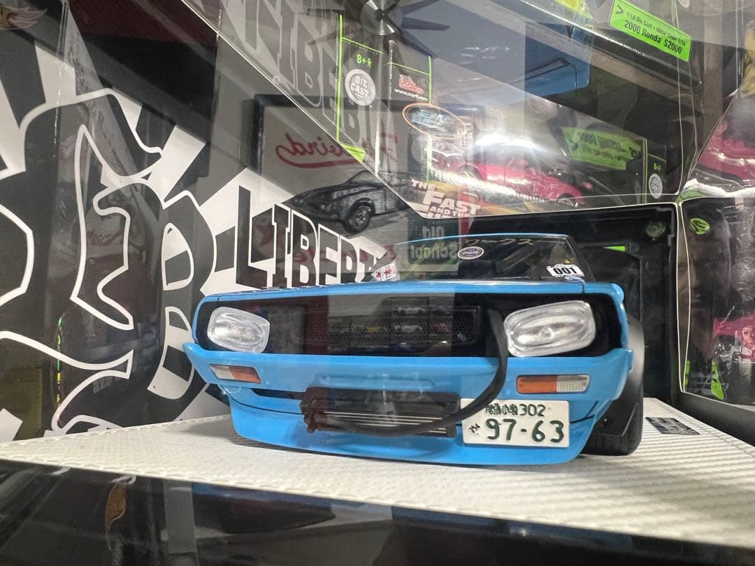 イグニションモデル リバティーウォーク ケンメリ 1/18