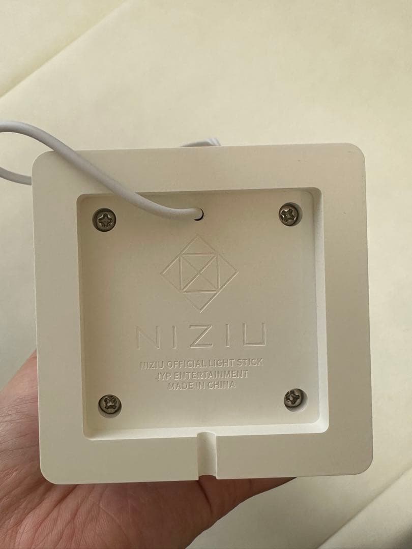 niziu グッズ　ライブペンライト