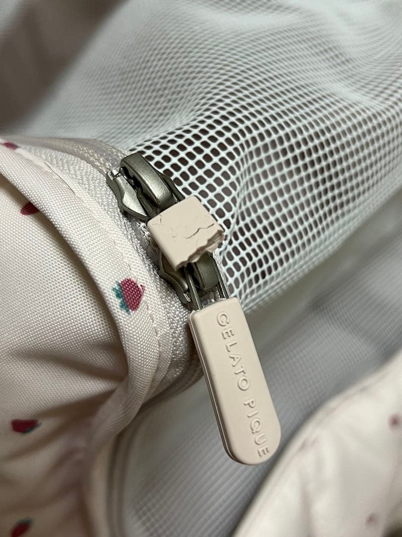 ジェラートピケ ストロベリー柄キルティングキャリーバック ペット 値下げ中