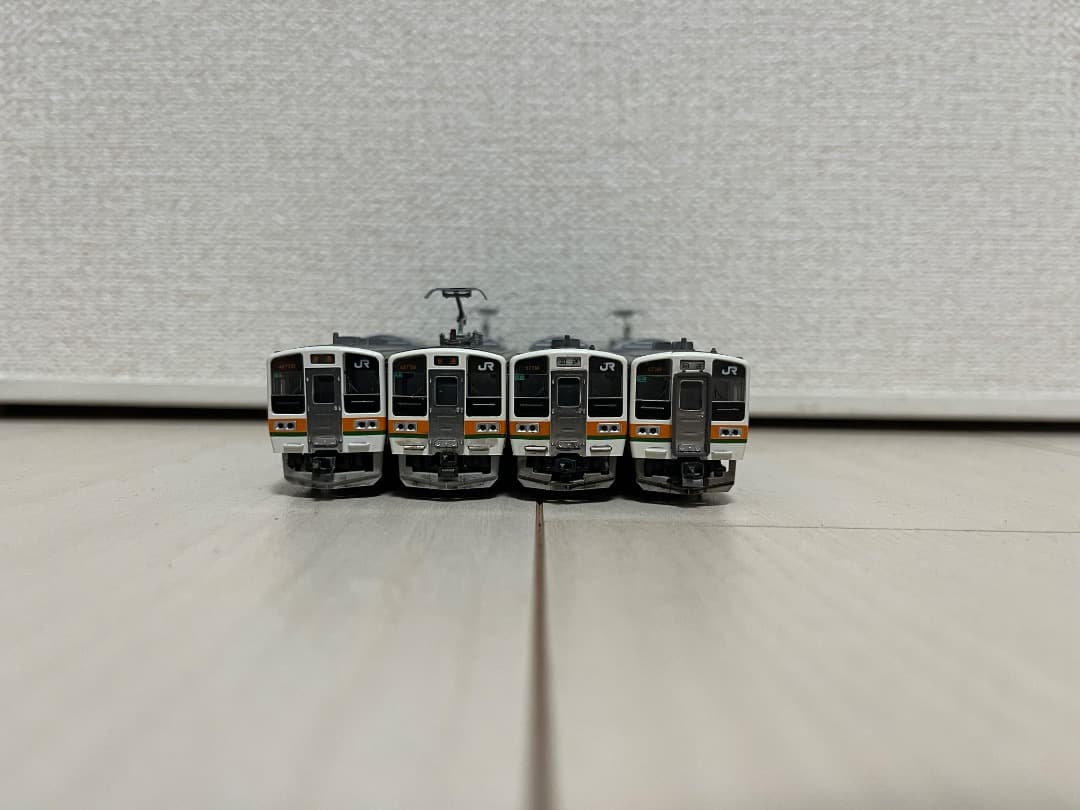 KATO 211系高崎車両センター　Nゲージ　2編成