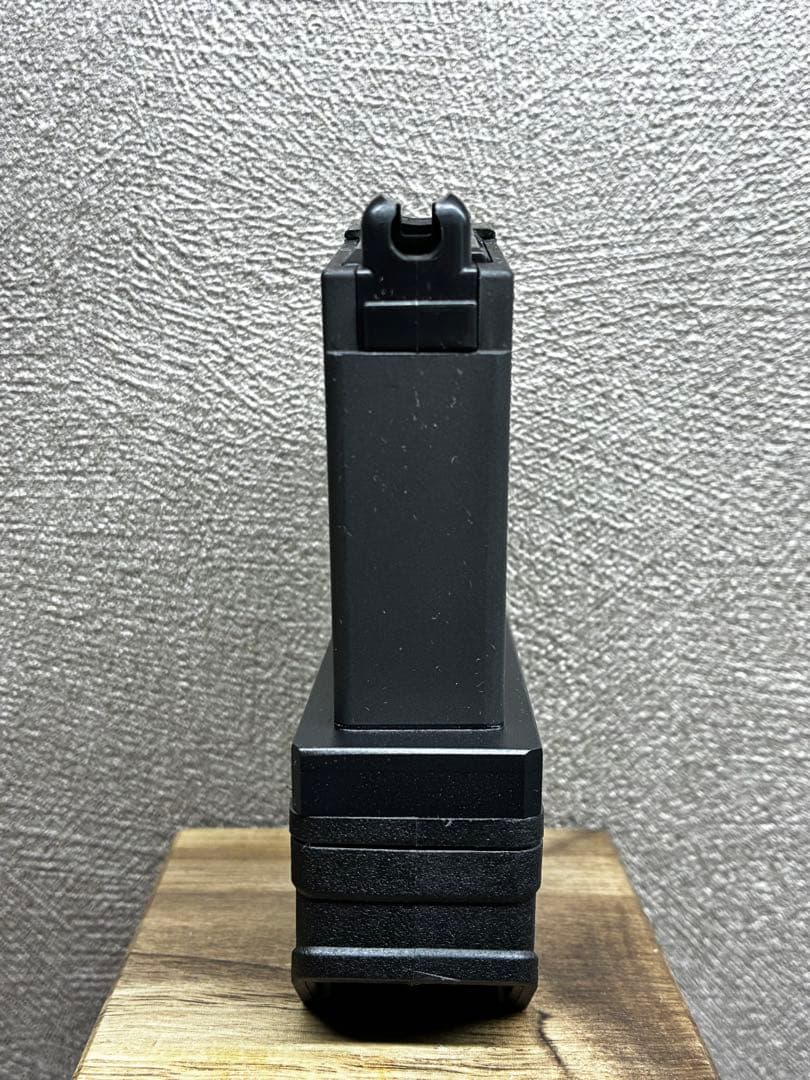 R7-18 東京マルイ GBB M4 マガジンアダプター 外部ソース仕様