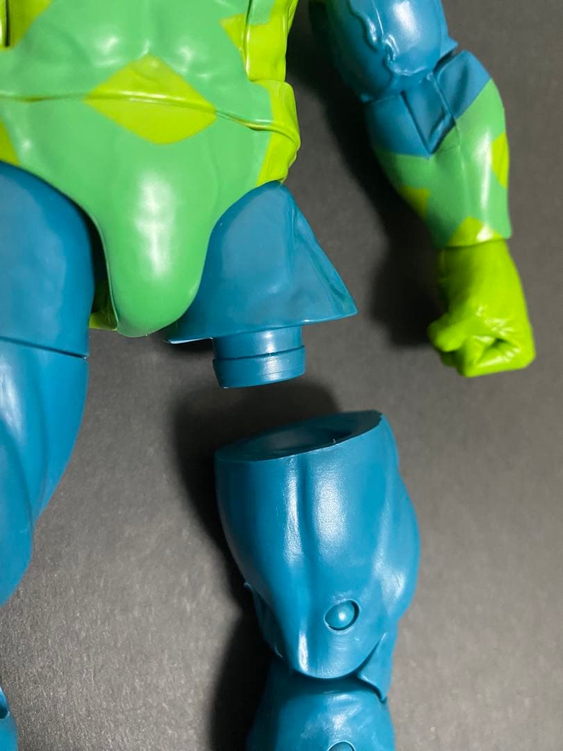 マーベルレジェンド　パフアダー (難有り)