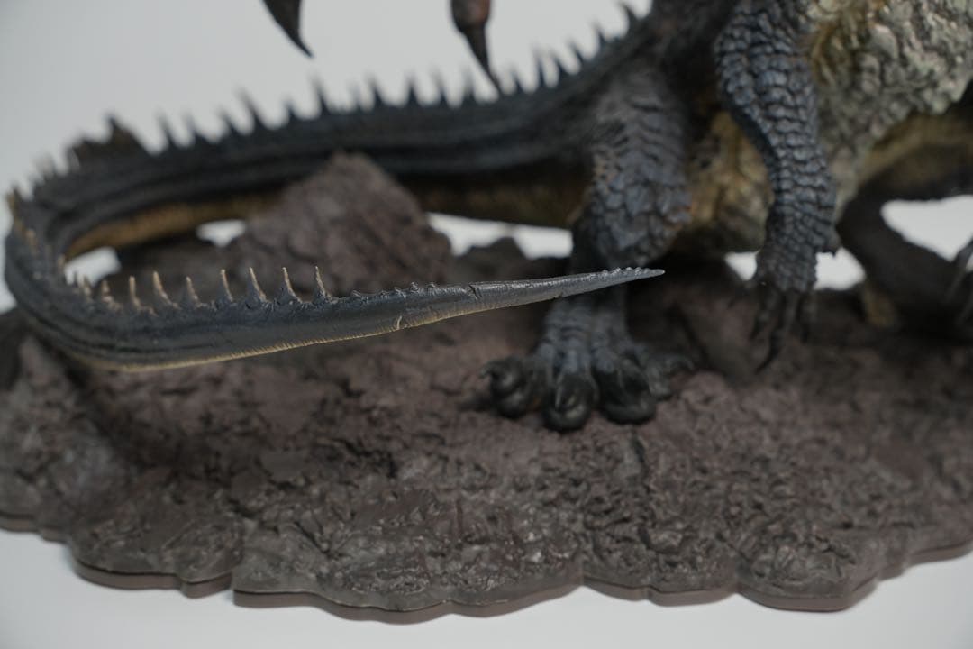 CFBクリエイターズモデル 黒龍ミラボレアス　モンスターハンター