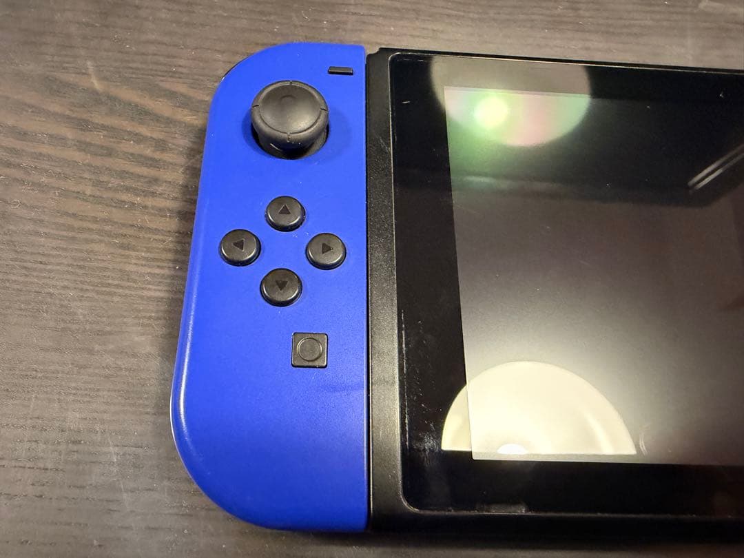 動作品 Nintendo Switch HAC-001 本体　ジョイコンx2