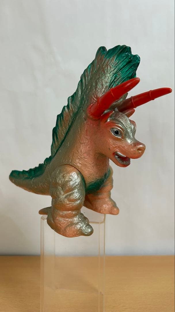 オクスター　帰ってきたウルトラマン　ソフビ