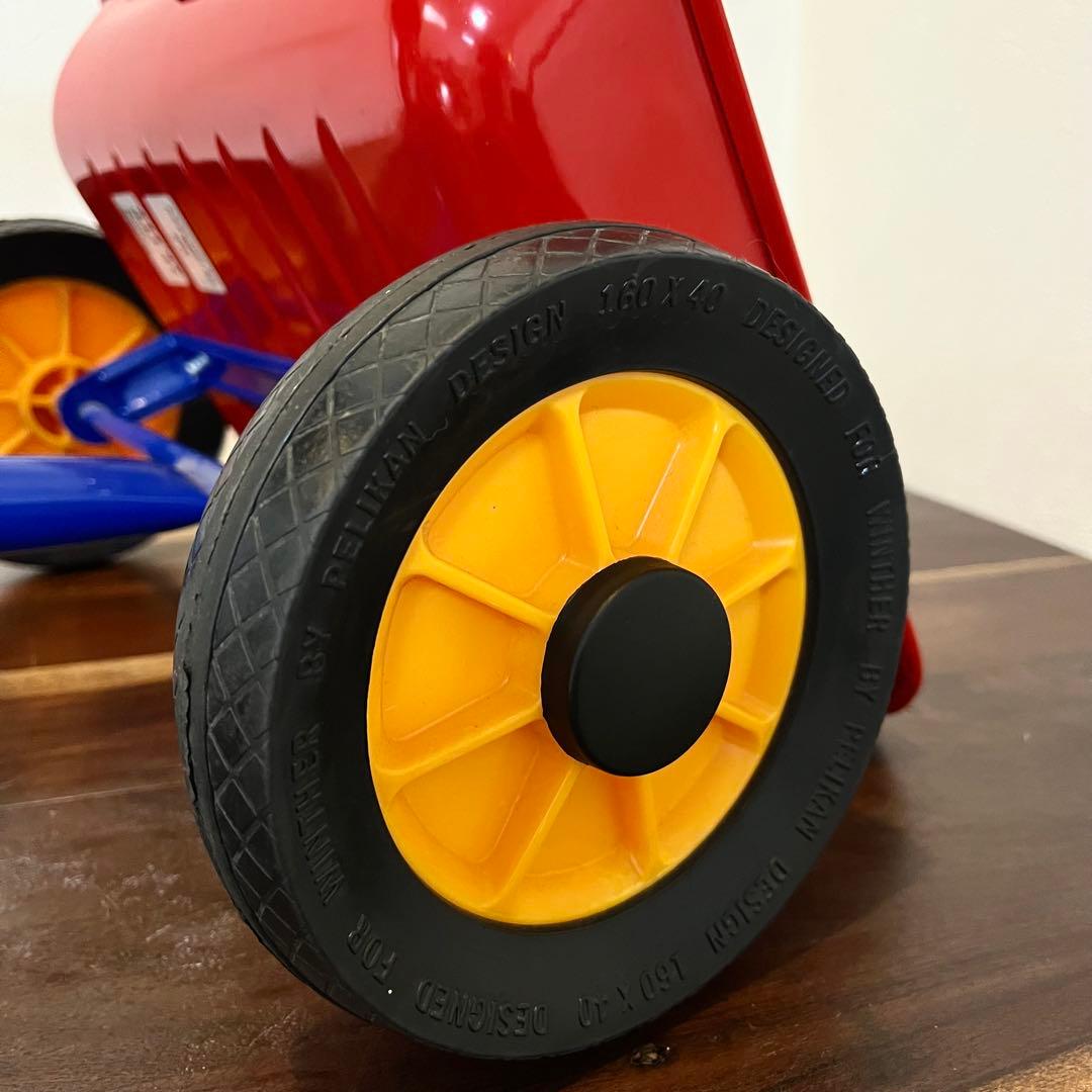 ボーネルンド ウィンザー ペリカンデザイン 三輪車 Vハンドル カラー