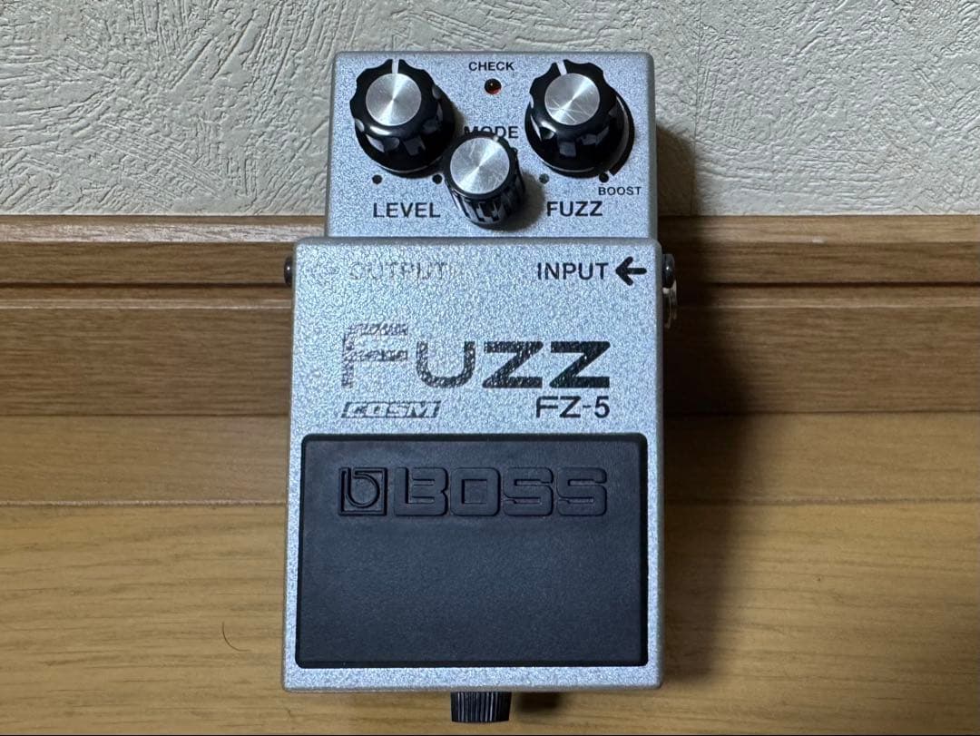 BOSS FZ-5 Fuzzエフェクター