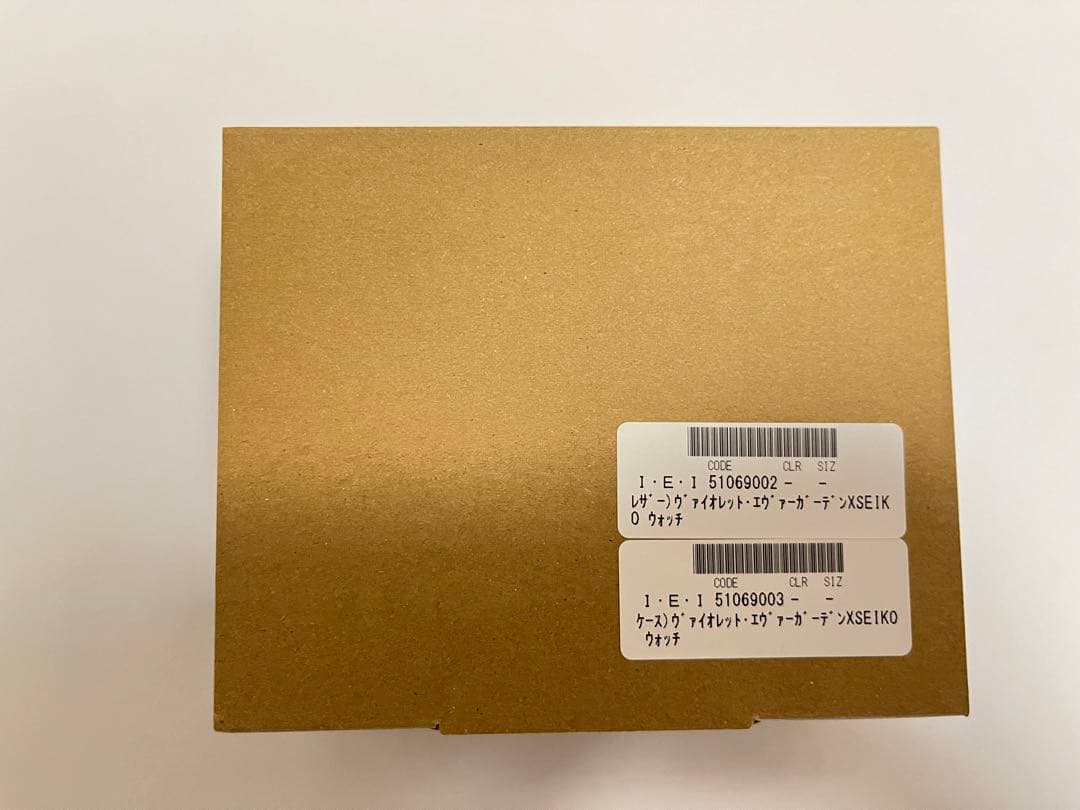 ヴァイオレット・エヴァーガーデン　腕時計　レザー.ver　メモリアルウォッチ