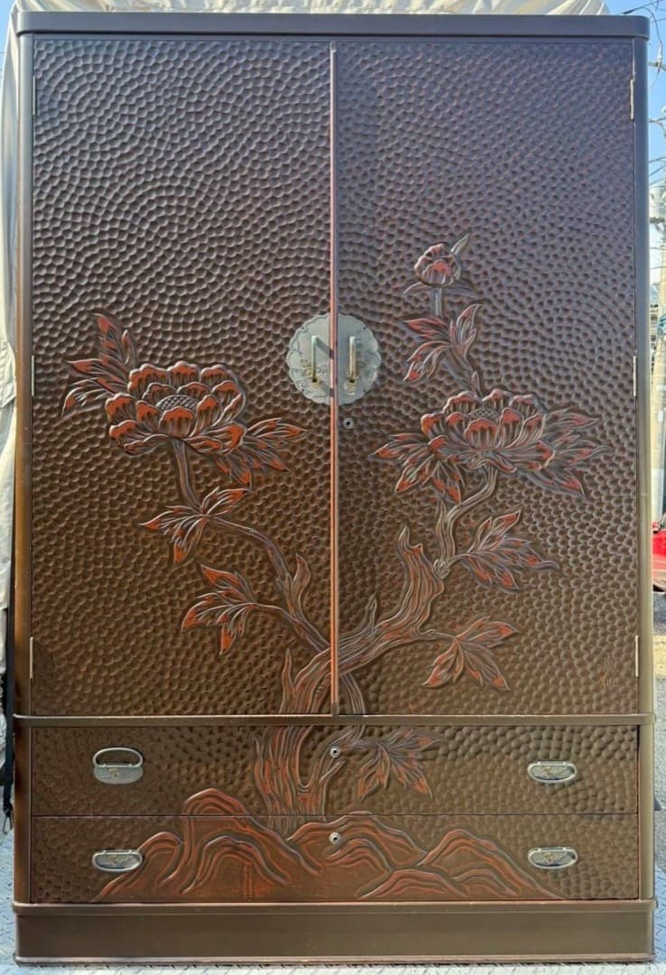 ○[最高級美品] 佐藤恵仙 鎌倉彫 円心彫 桐箪笥 漆塗り 衣装 着物 和箪笥