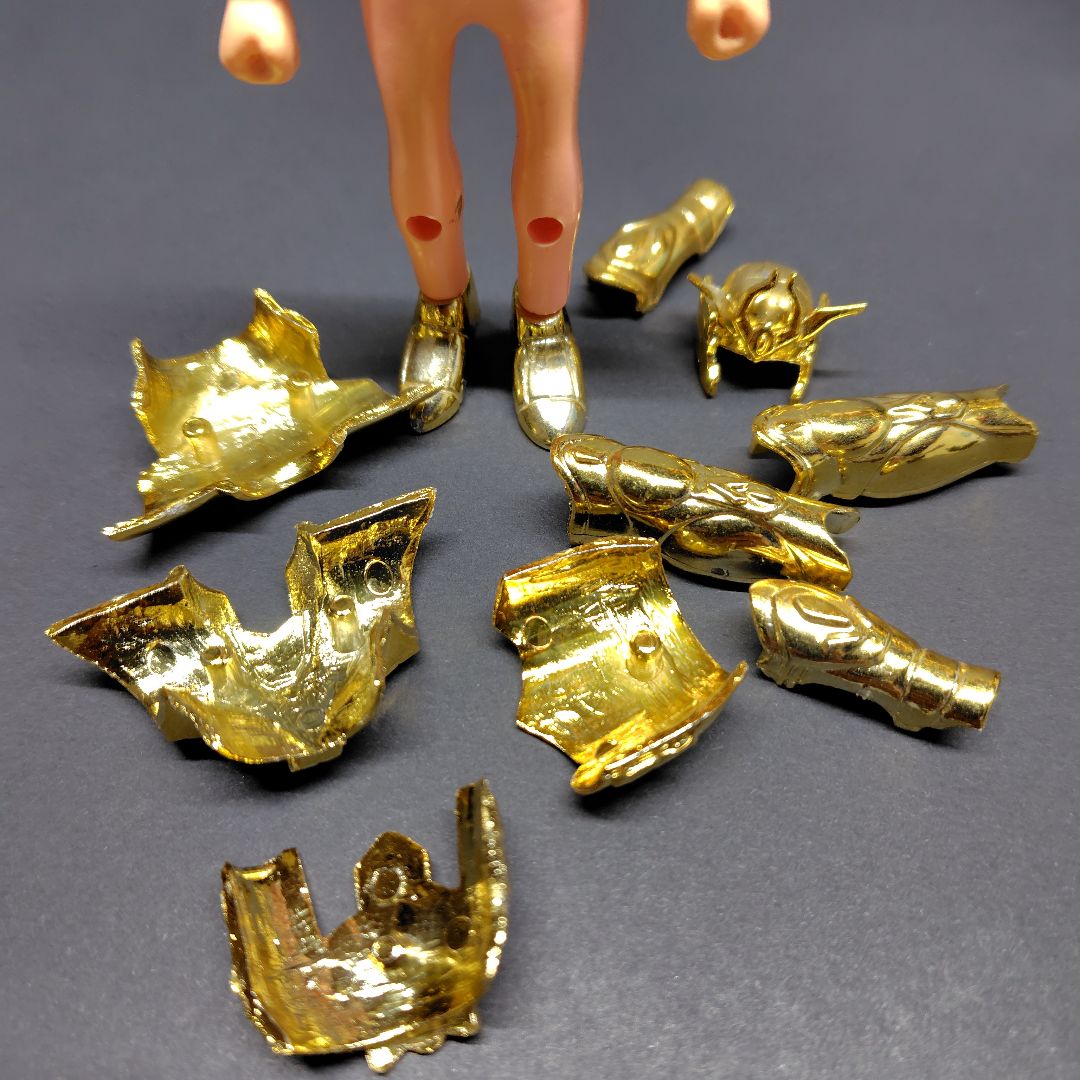 聖闘士星矢　シャカ　クロス揃い　美品