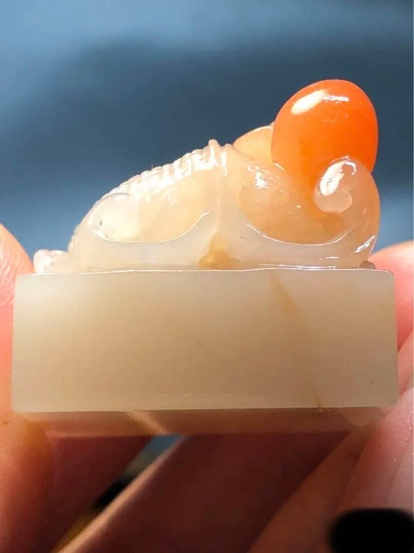 113 ラオス石　 田黄　瑞獣　高級印材　印石　落款　書道　篆刻