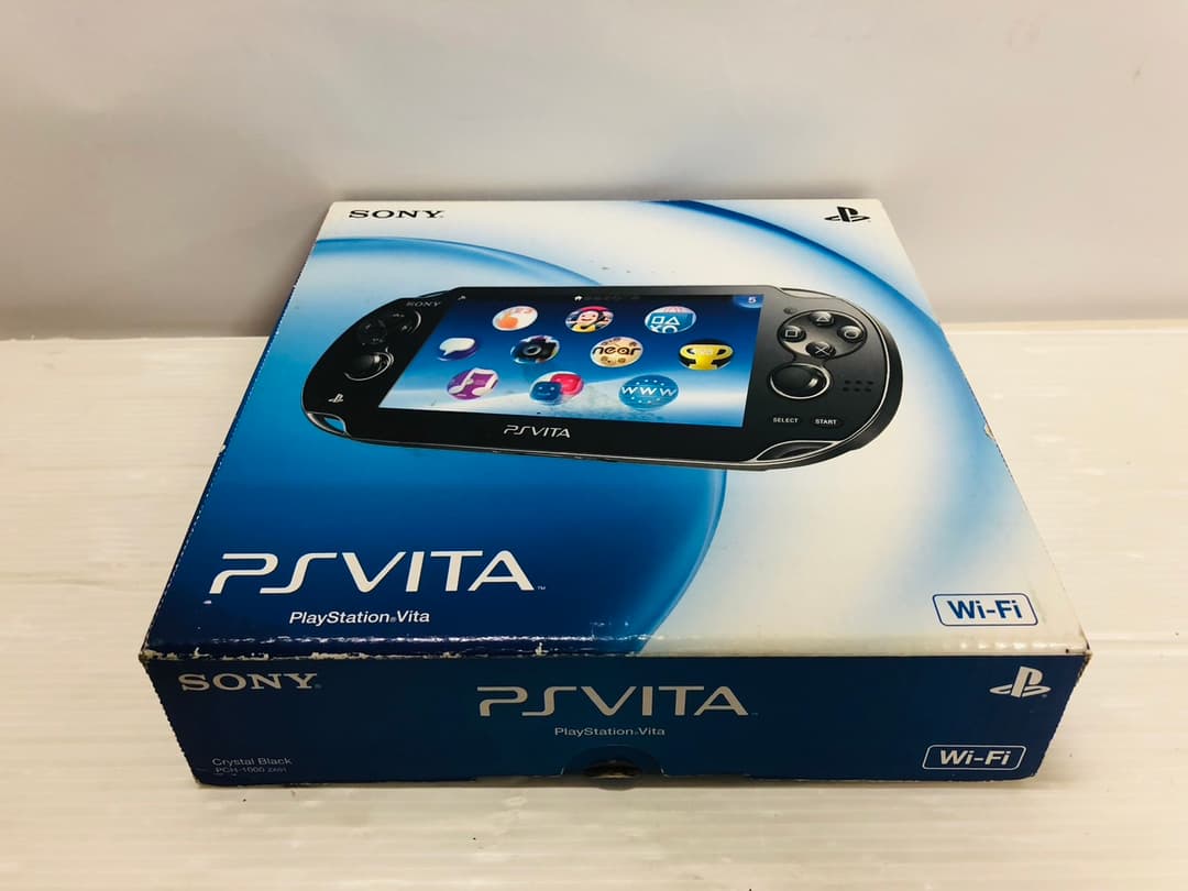 ★未使用★極美品PS Vita Wi-Fiモデル クリスタル・ブラック1000
