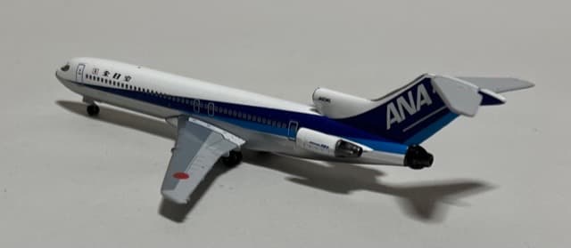 航空機・ヘリコプター ANA B727-200 JA8355