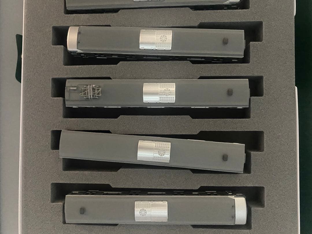 KATO 10-843〜10-846 E217系　横須賀・総武線　(新色)15両