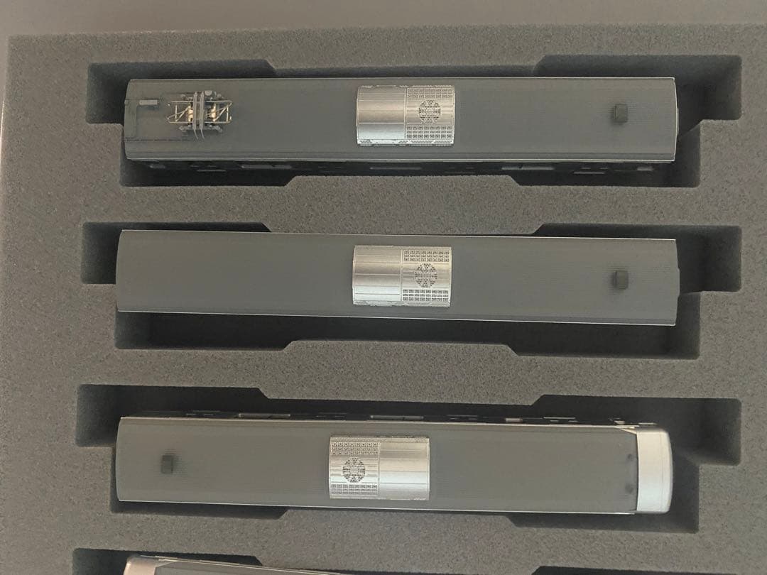 KATO 10-843〜10-846 E217系　横須賀・総武線　(新色)15両