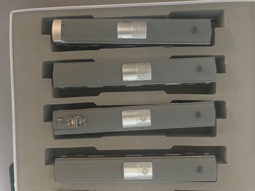 KATO 10-843〜10-846 E217系　横須賀・総武線　(新色)15両