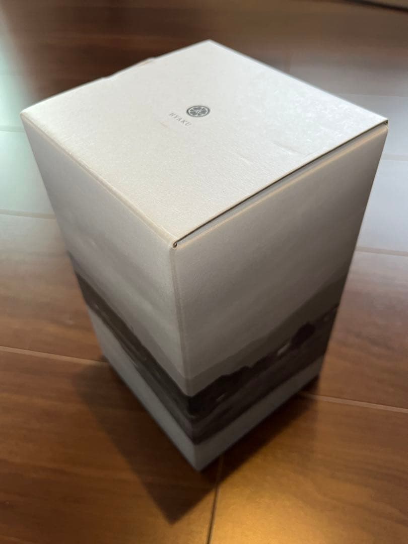 高橋酒造　本格米焼酎　百 桐箱入り