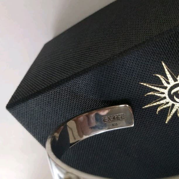 希少!EXILE ID　TAKAHIROプロデュース　シルバーレディースバングル