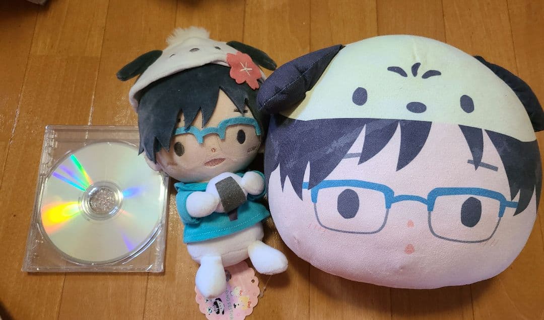 画像3枚　4点セットユーリ!!! on ICE　ぬいぐるみ