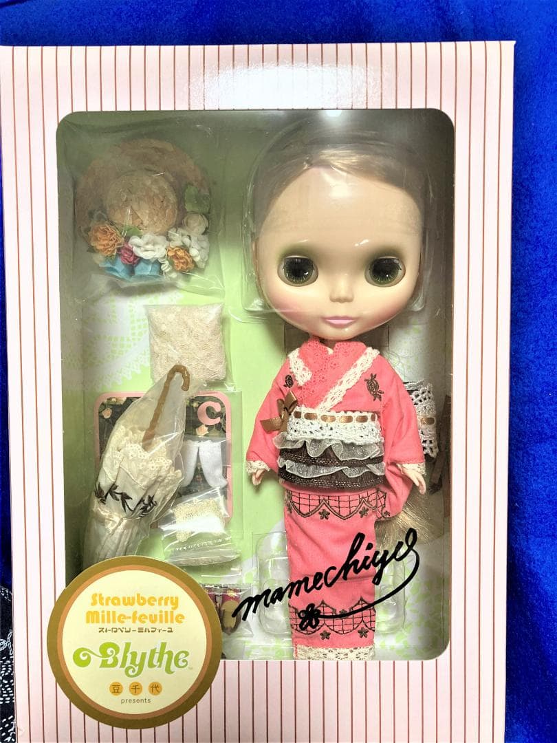 新品・未使用！CWC限定　Blythe　ネオブライス　ストロベリーミルフィーユ♪