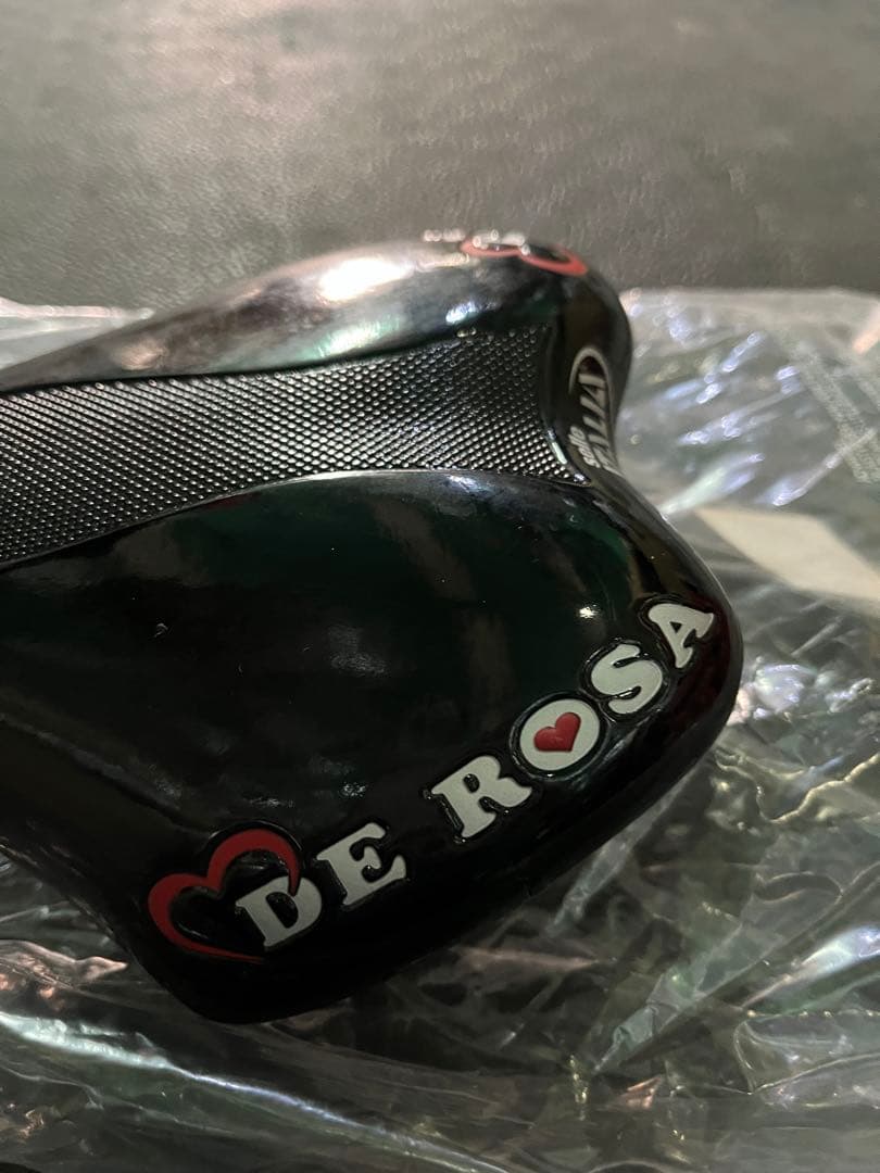 DE ROSA サドル エナメルブラック