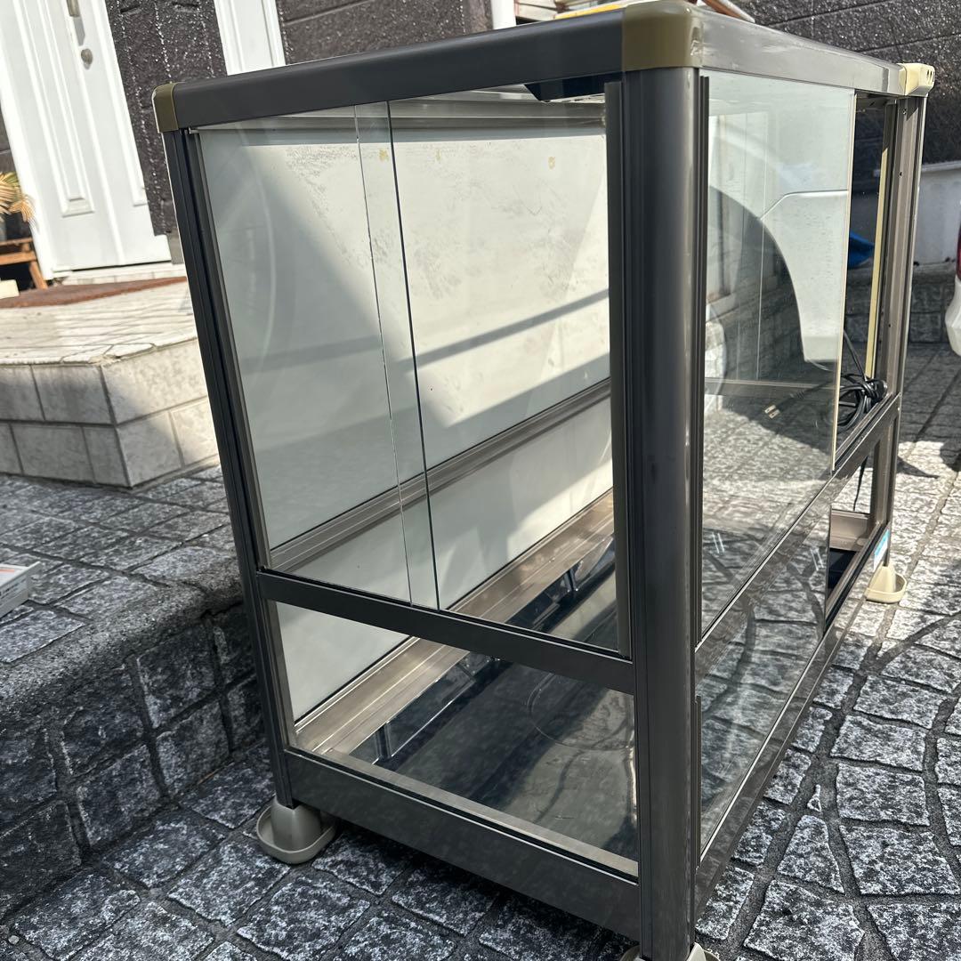 ピカコーポレーション ガラス温室とプレートヒーター＋ヒータサーモ