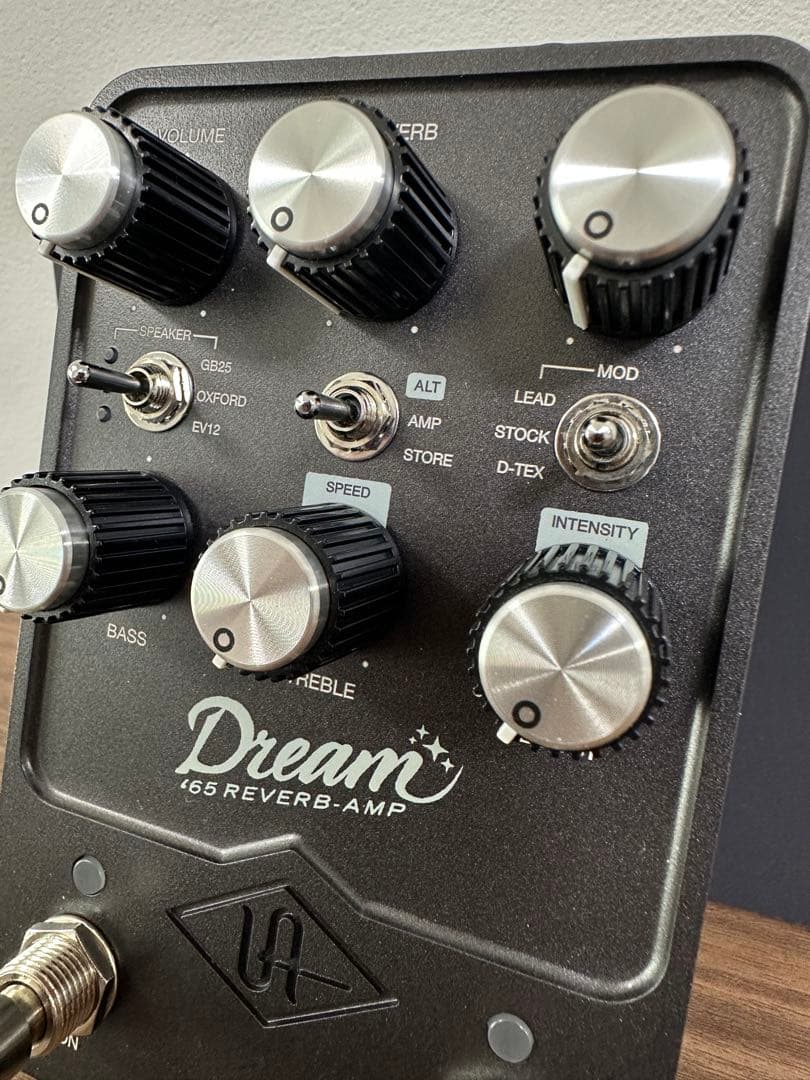 UNIVERSAL AUDIO UAFX Dream‘65 REVERB-AMP