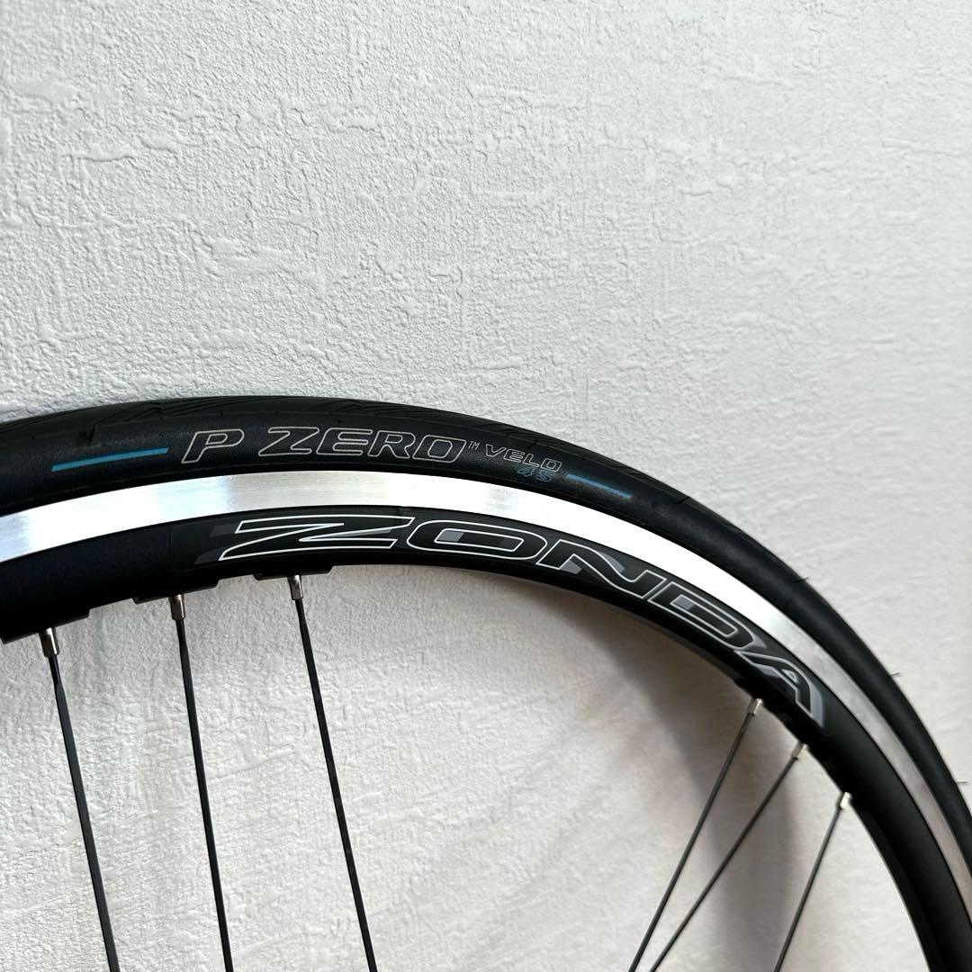 低走行　カンパニョーロ　ゾンダc17 シマノフリー　タイヤ　P ZERO 4S