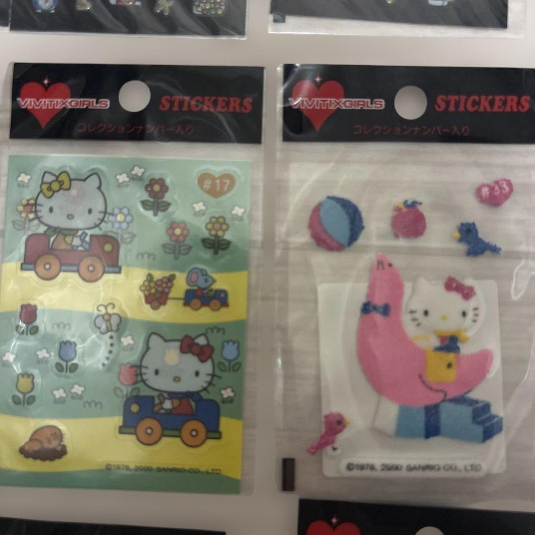 レア　vivitix girls ハローキティ 専用ケース付きシール大量セット