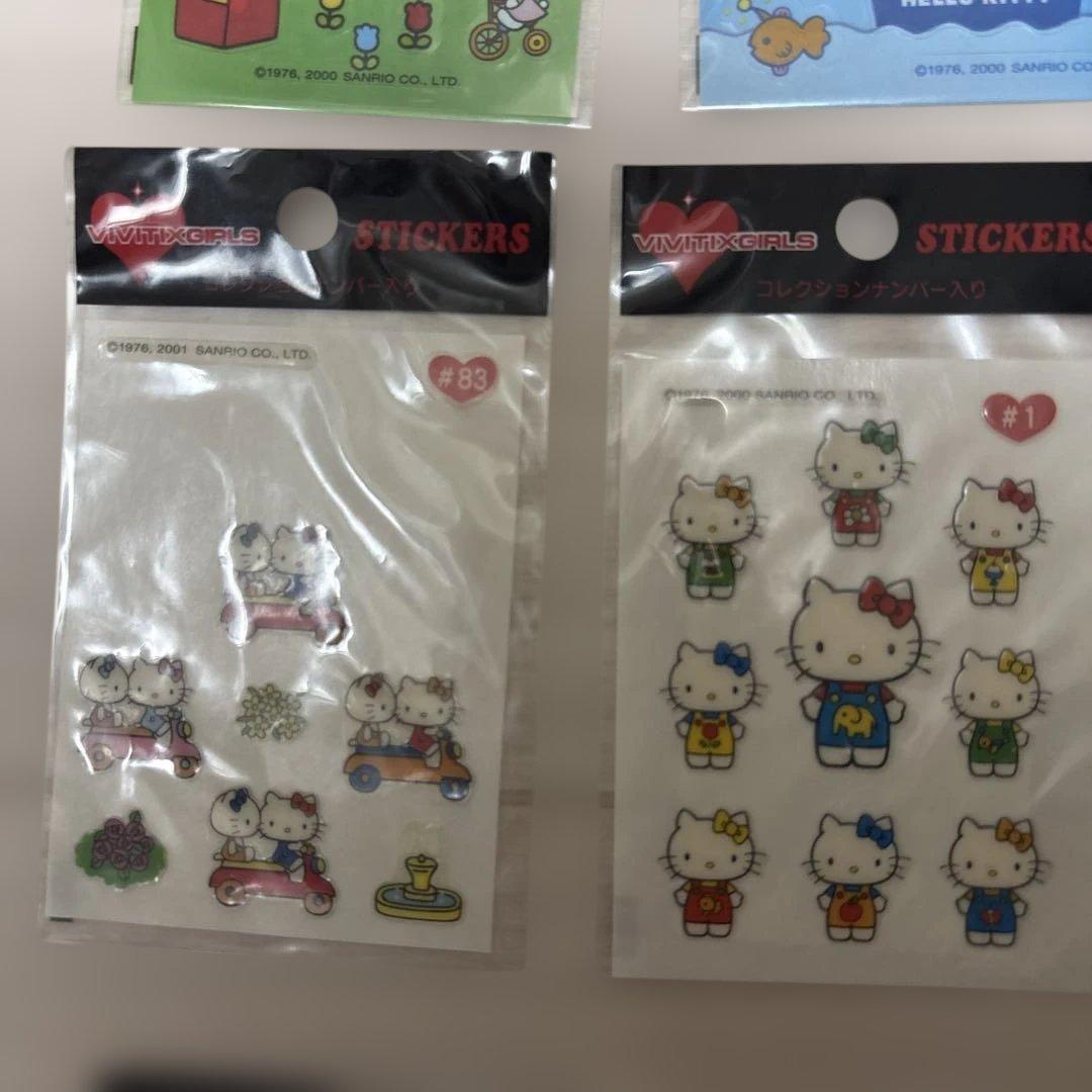 レア　vivitix girls ハローキティ 専用ケース付きシール大量セット