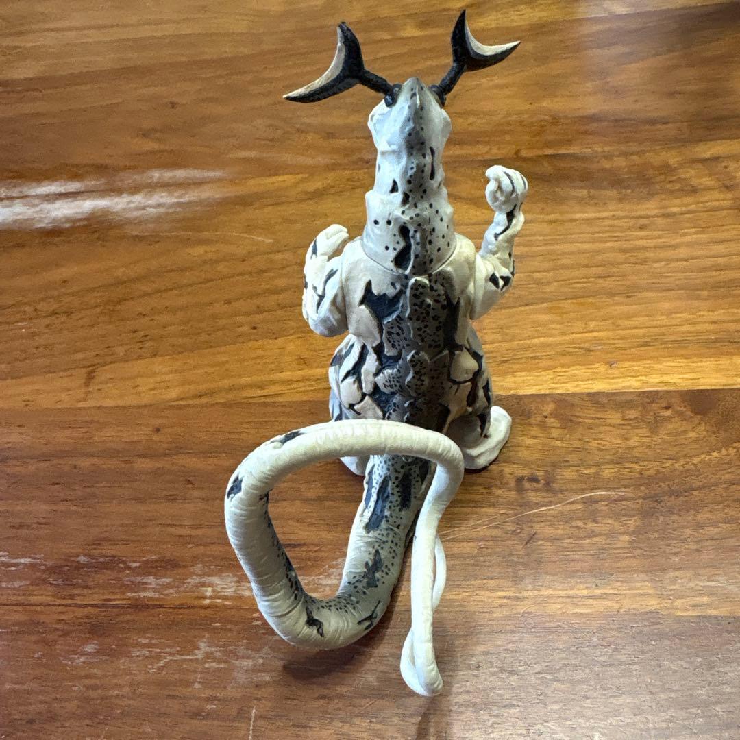 ウルトラマン怪獣フィギュア エレキング