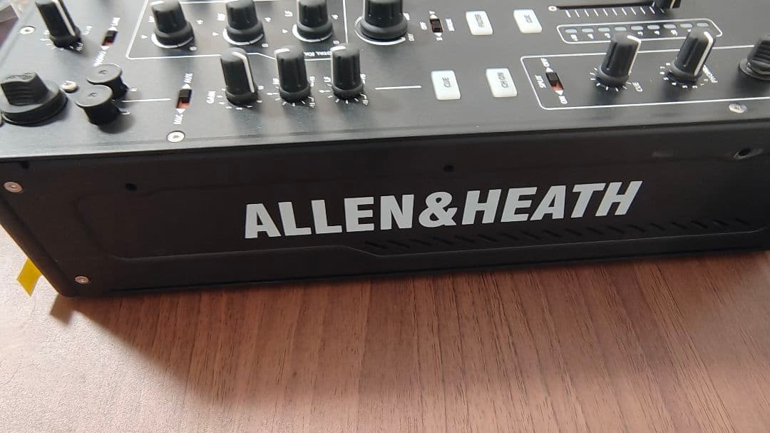 ALLEN&HEATH XONE:43 DJミキサー