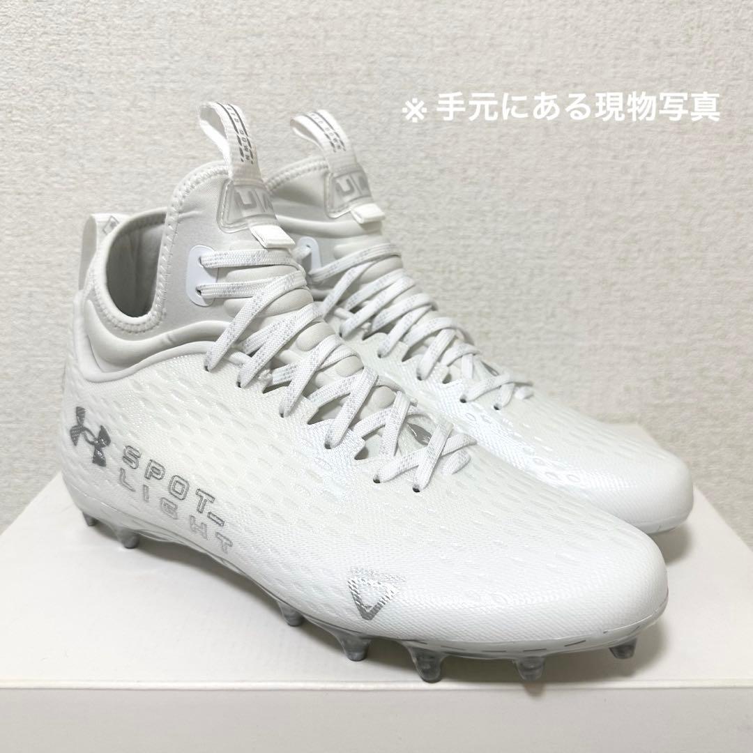 アンダーアーマー 26 スポットライト アメフト スパイク シューズ 白 靴 m