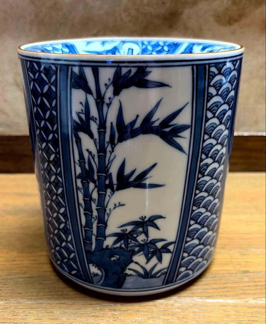 茶道　水指し　染付　山水　菊　竹