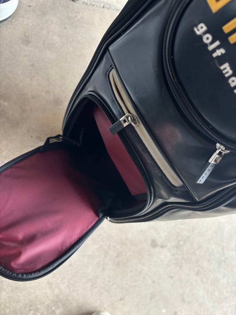 キャディバッグ オノフ　ONOFF 黒黄　　ゴルフ　バッグ　大容量