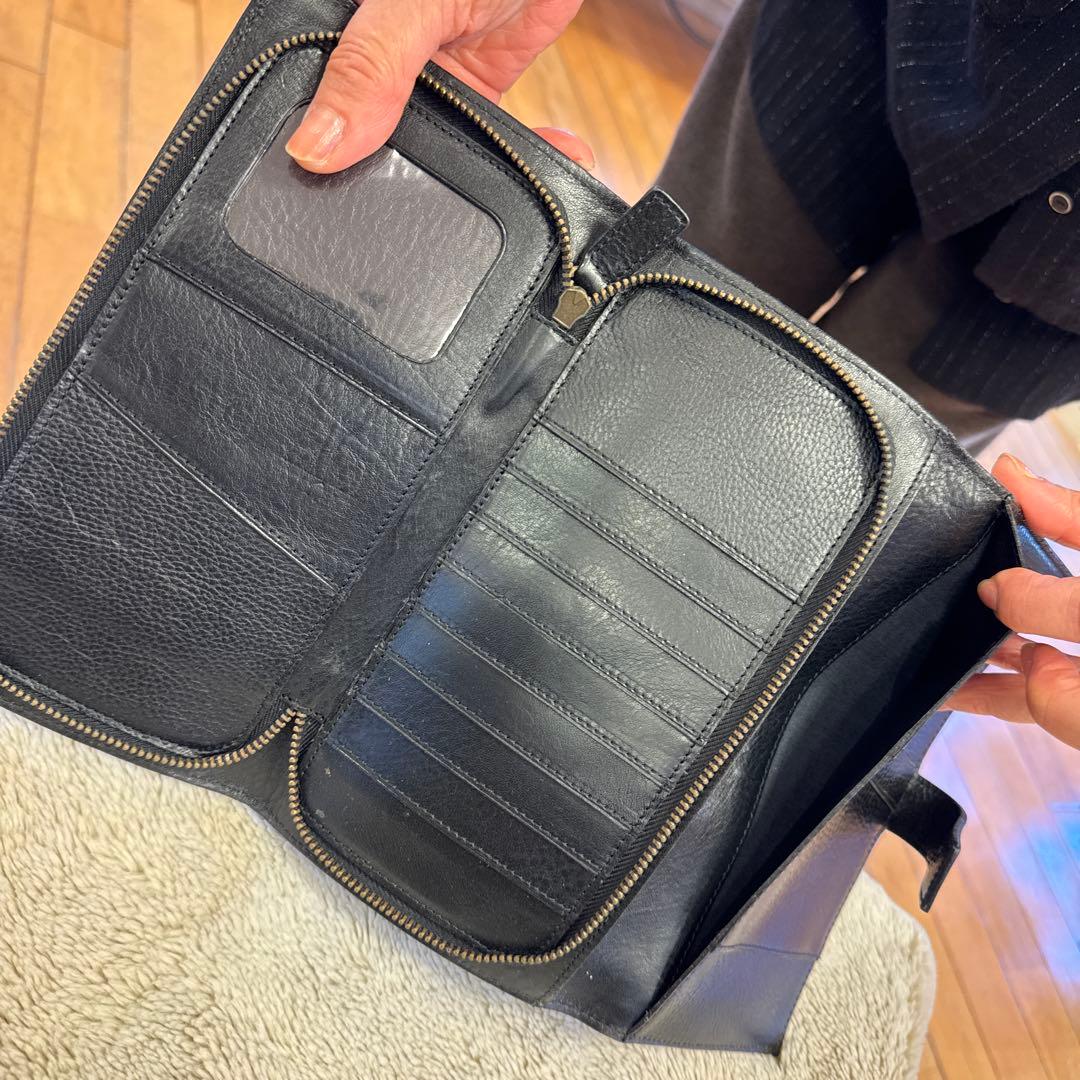 CI-VA チーバ レザーパスポートケース