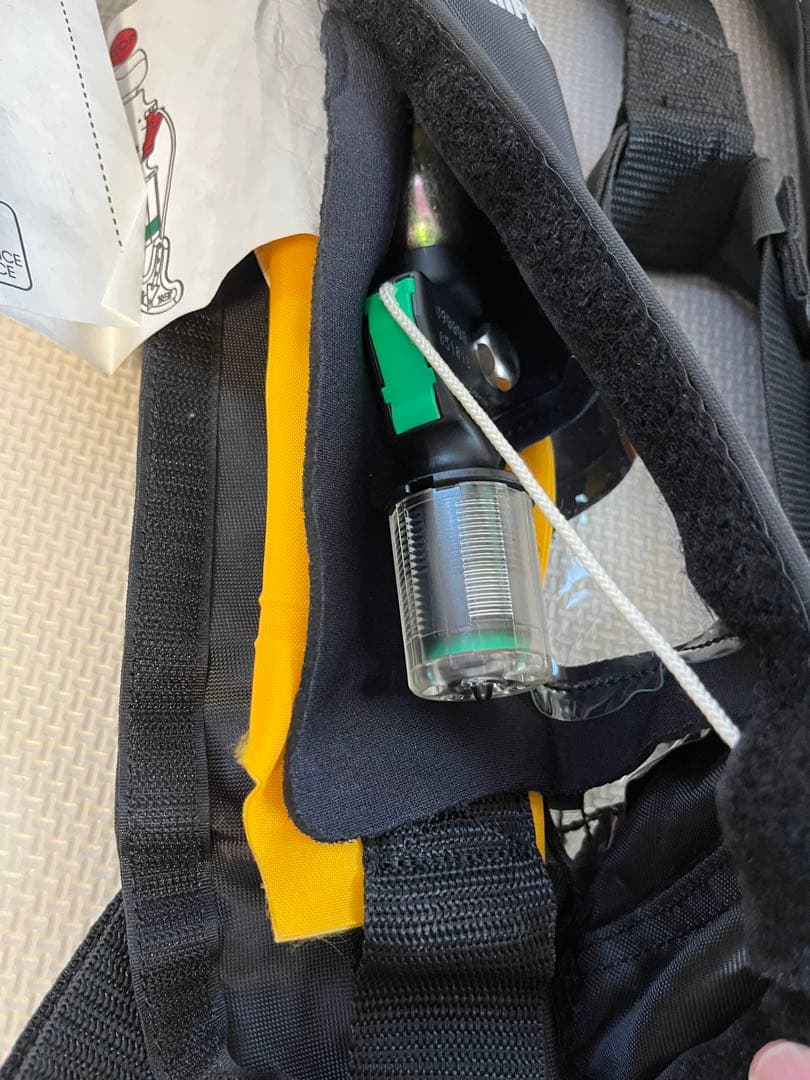 【肉離れ】リップルフィッシャー ライフジャケット