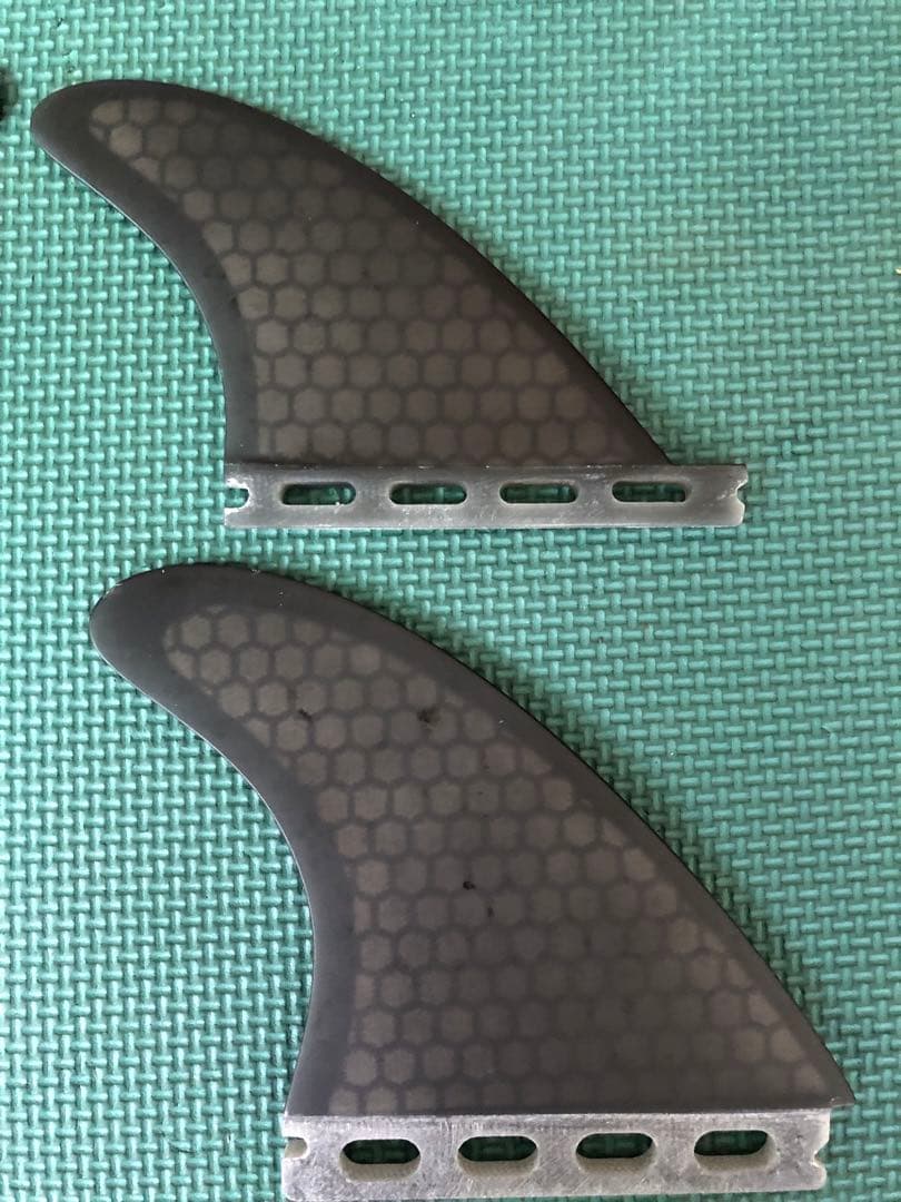 美品　TRUE AMES タイラーウォーレン　クアッドフィン