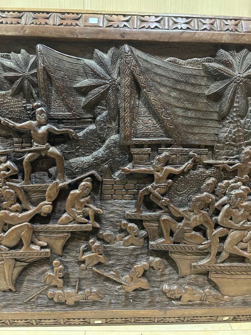 ストーリーボード　パラオ国立美術館購入　木彫り