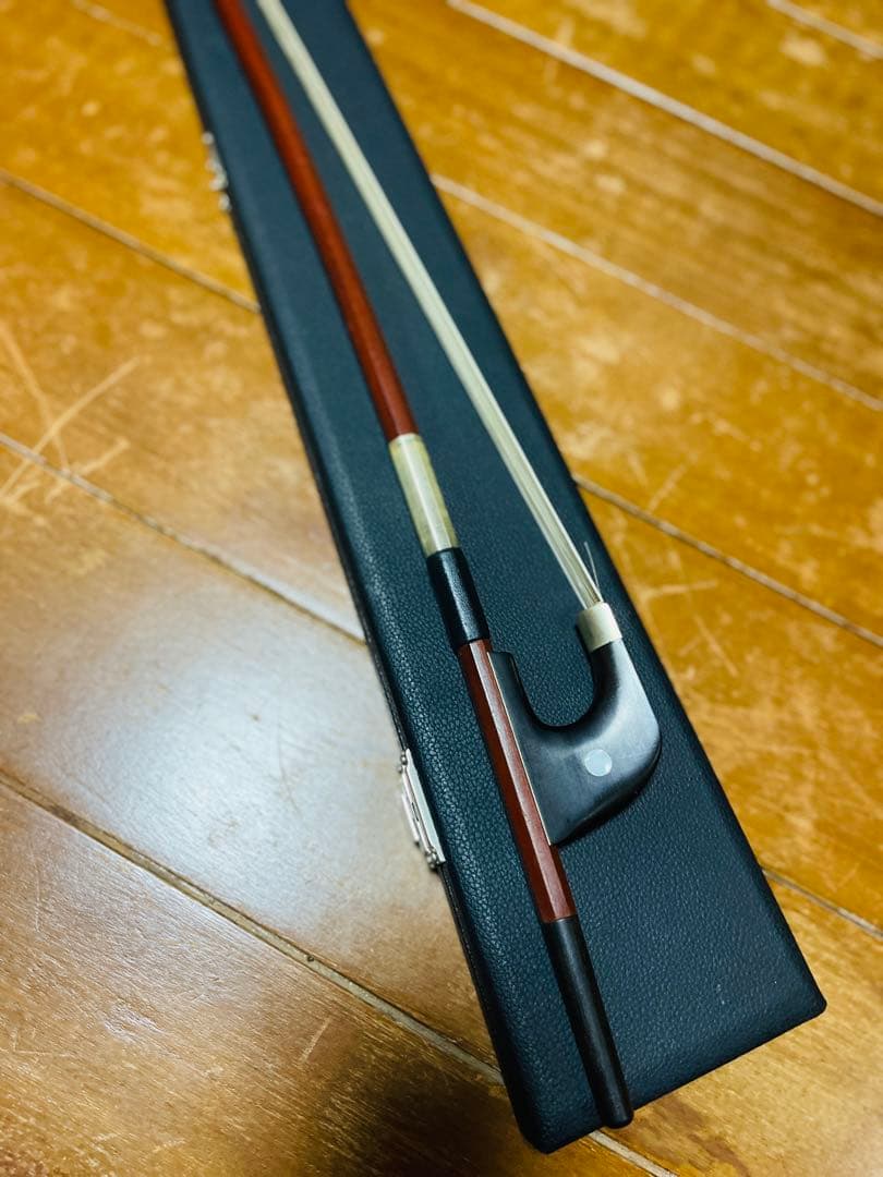 コントラバス弓 木製 ケース付き