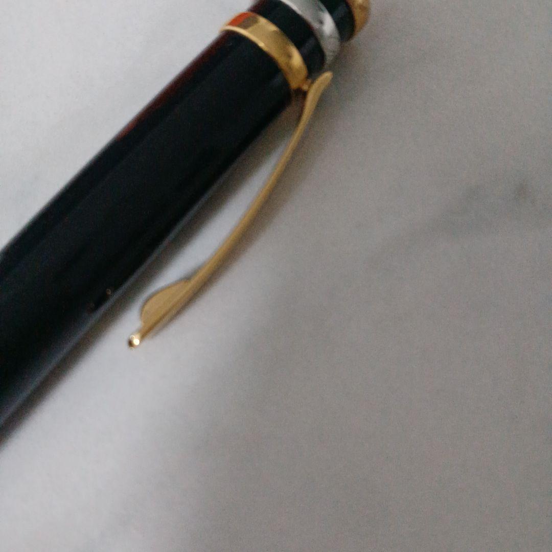 カルティエ　トリニティボールペン