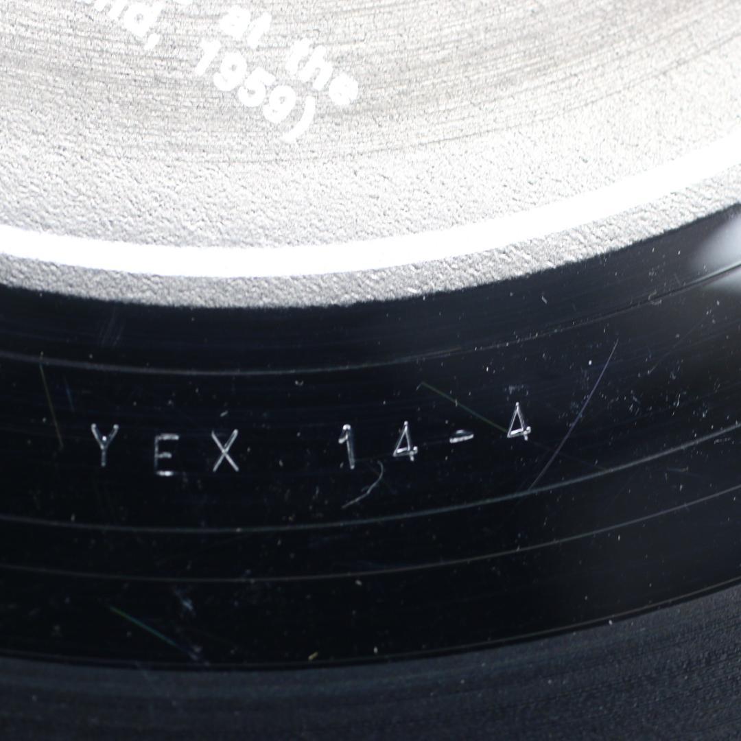 英LP At The Drop Of A Hat ステレオシリーズ最初期UK盤